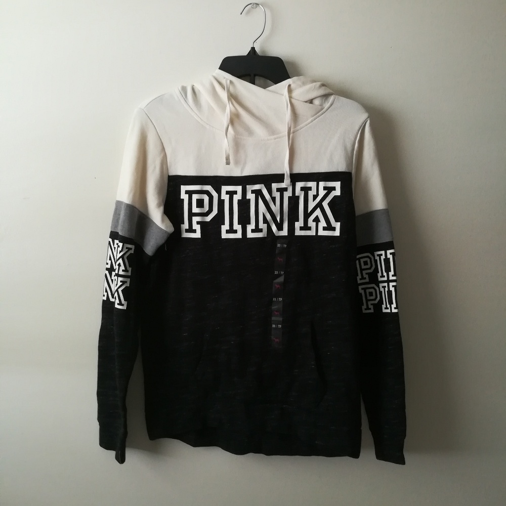 Hooded sweater